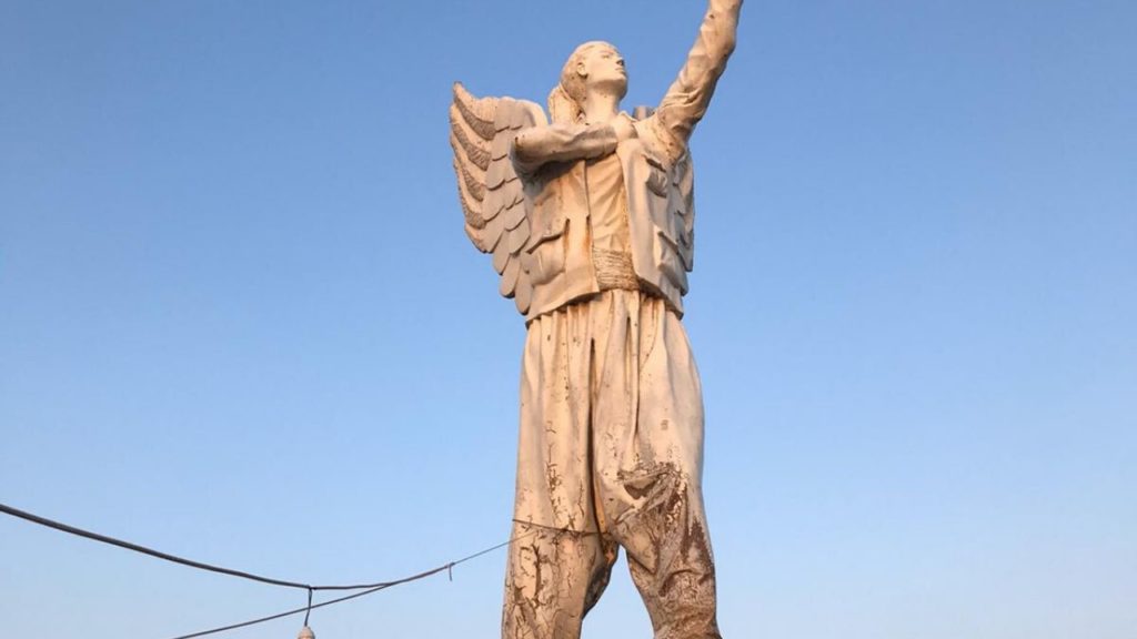 statua kobane
