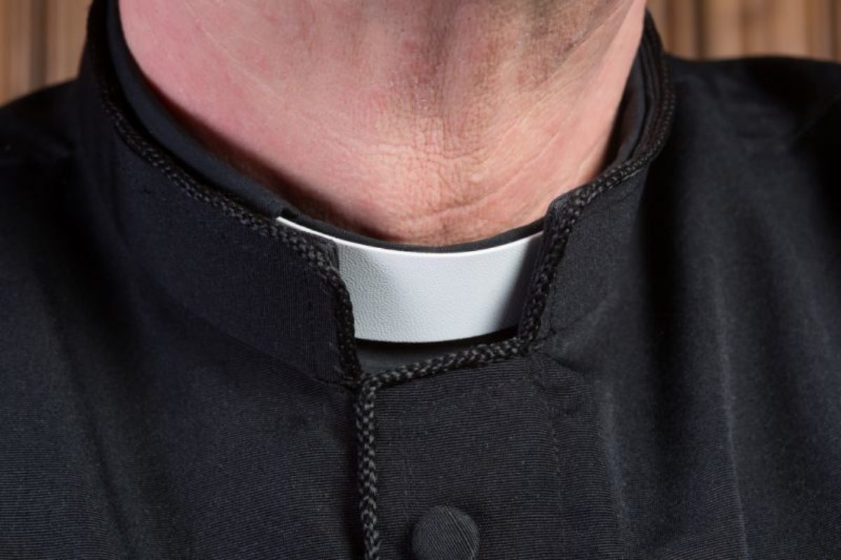 sacerdote abusi sessuali disabile
