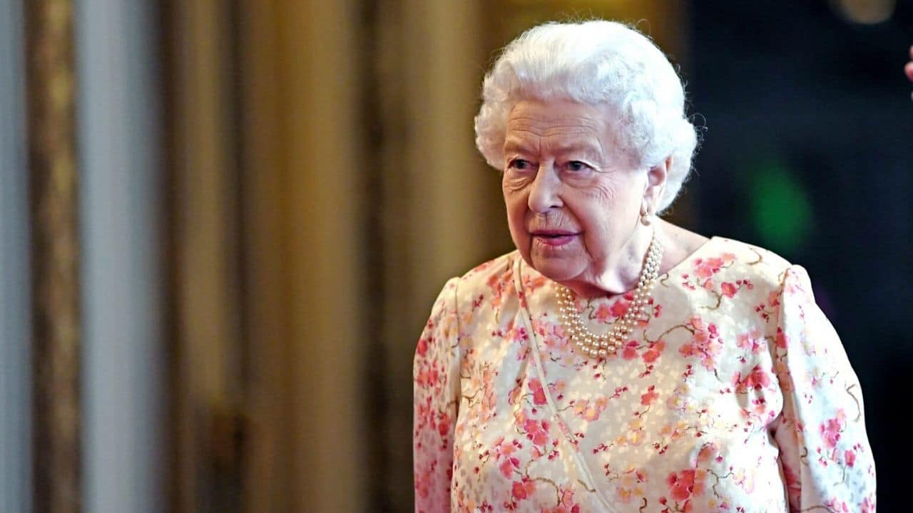 Gibsons Il Discorso Della Regina, Puzzle Per Adulti Con Pezzi Grandi, Collezione Piecing Together, Realizzato Nel Regno Unito