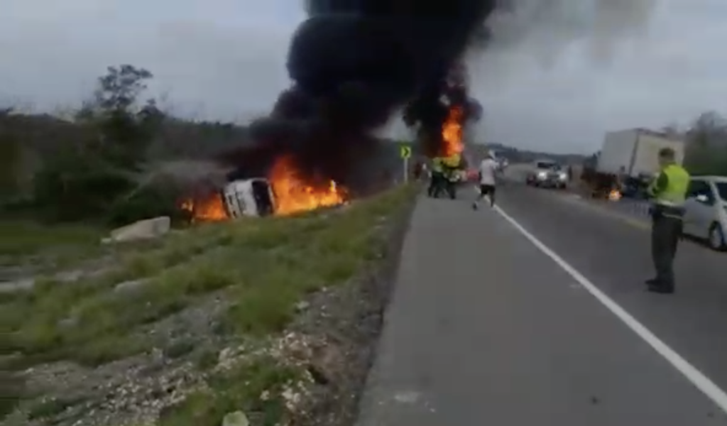 colombia autocisterna esplode