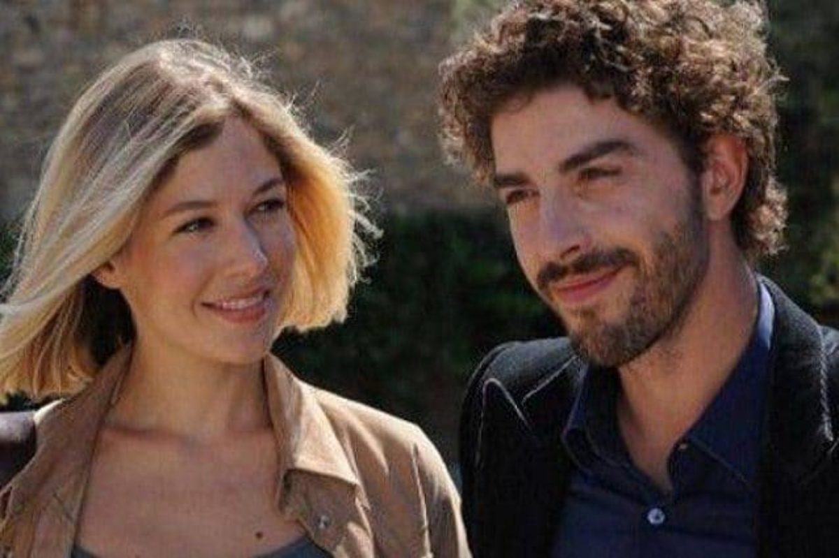 L'uomo Che Andava Appresso Ai Funerali Riassunto