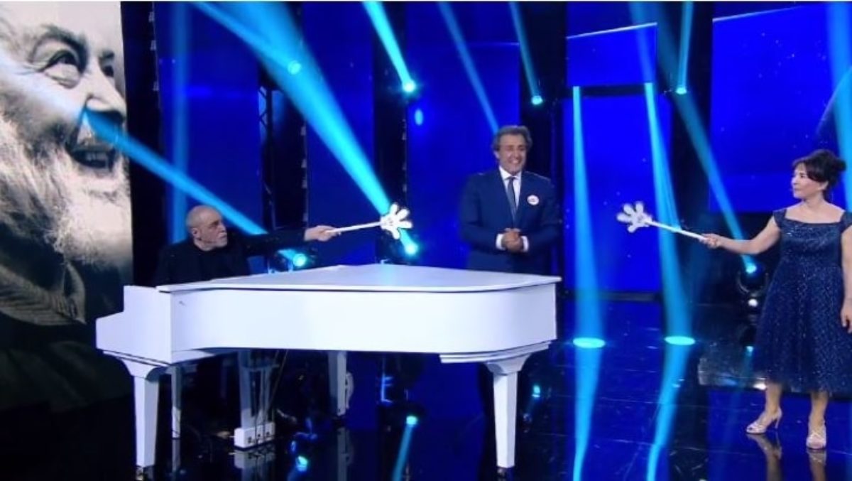 Una voce per Padre Pio anticipazioni, ospiti, location e streaming