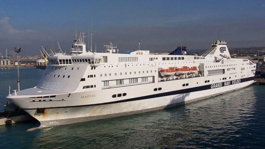 coronavirus traghetto barcellona