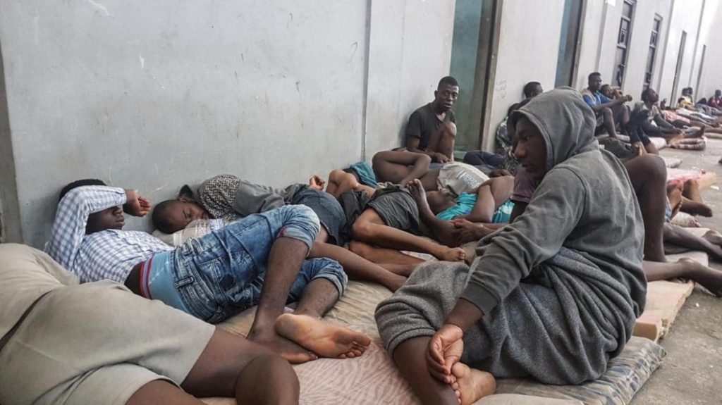 libia migranti violenze