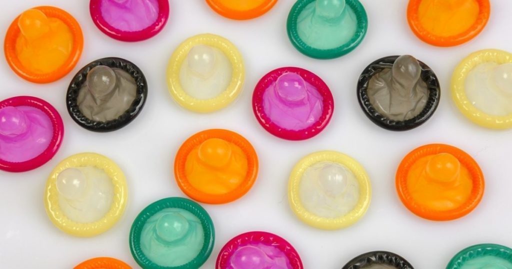 preservativi rivenduti