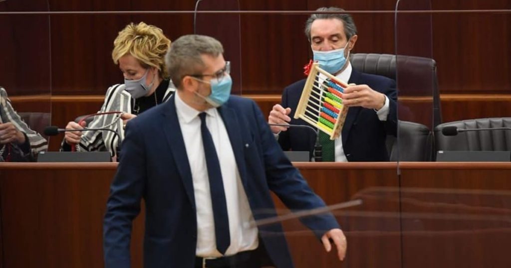 lombardia fontana pallottoliere