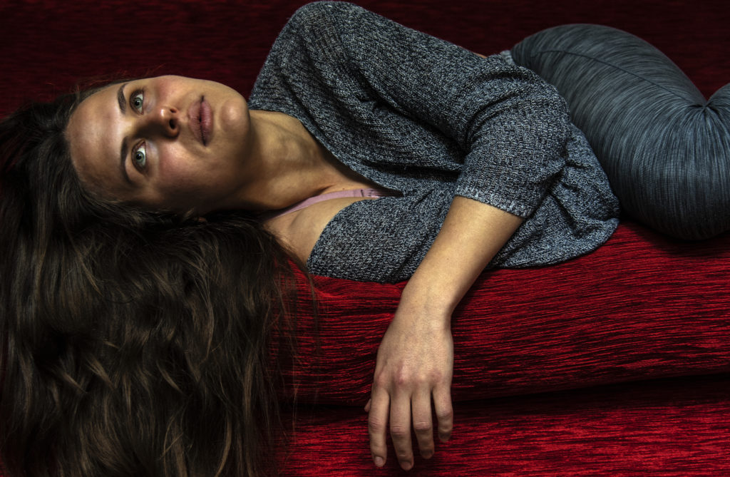 Nel buio mi vedo elisa la gala