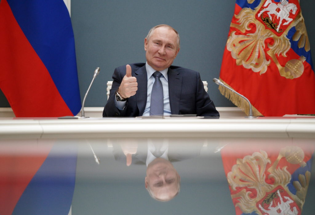 Russia approvata legge Putin presidenza fino 2036