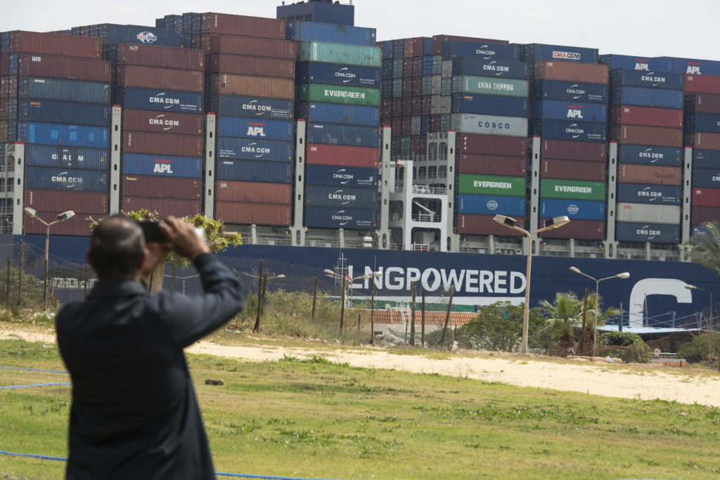 Suez blocco ritardi container
