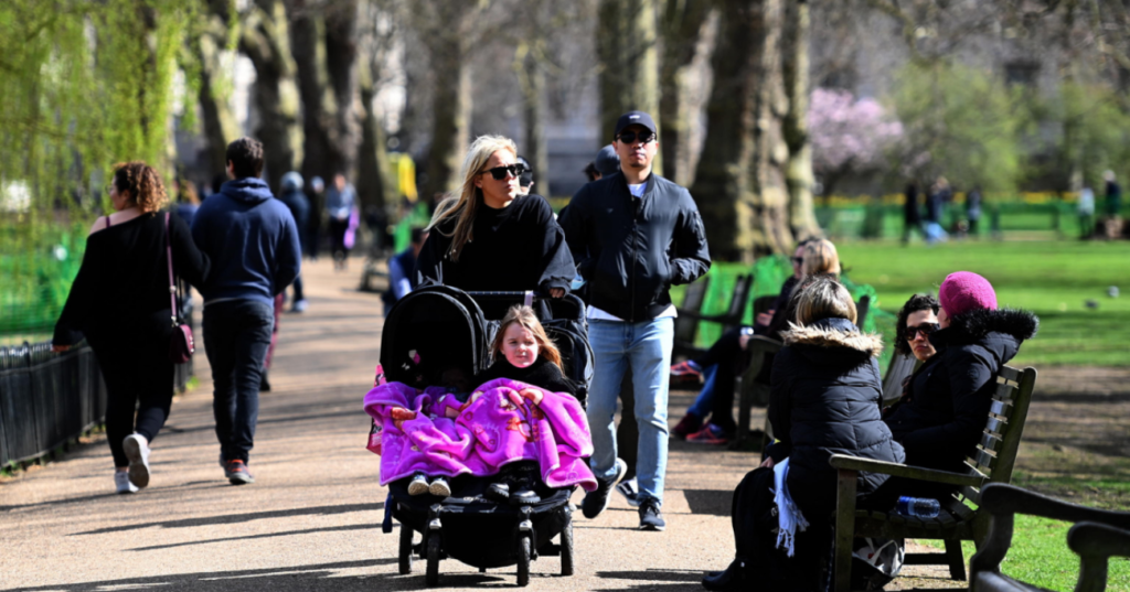 covid inghilterra green pass locali eventi