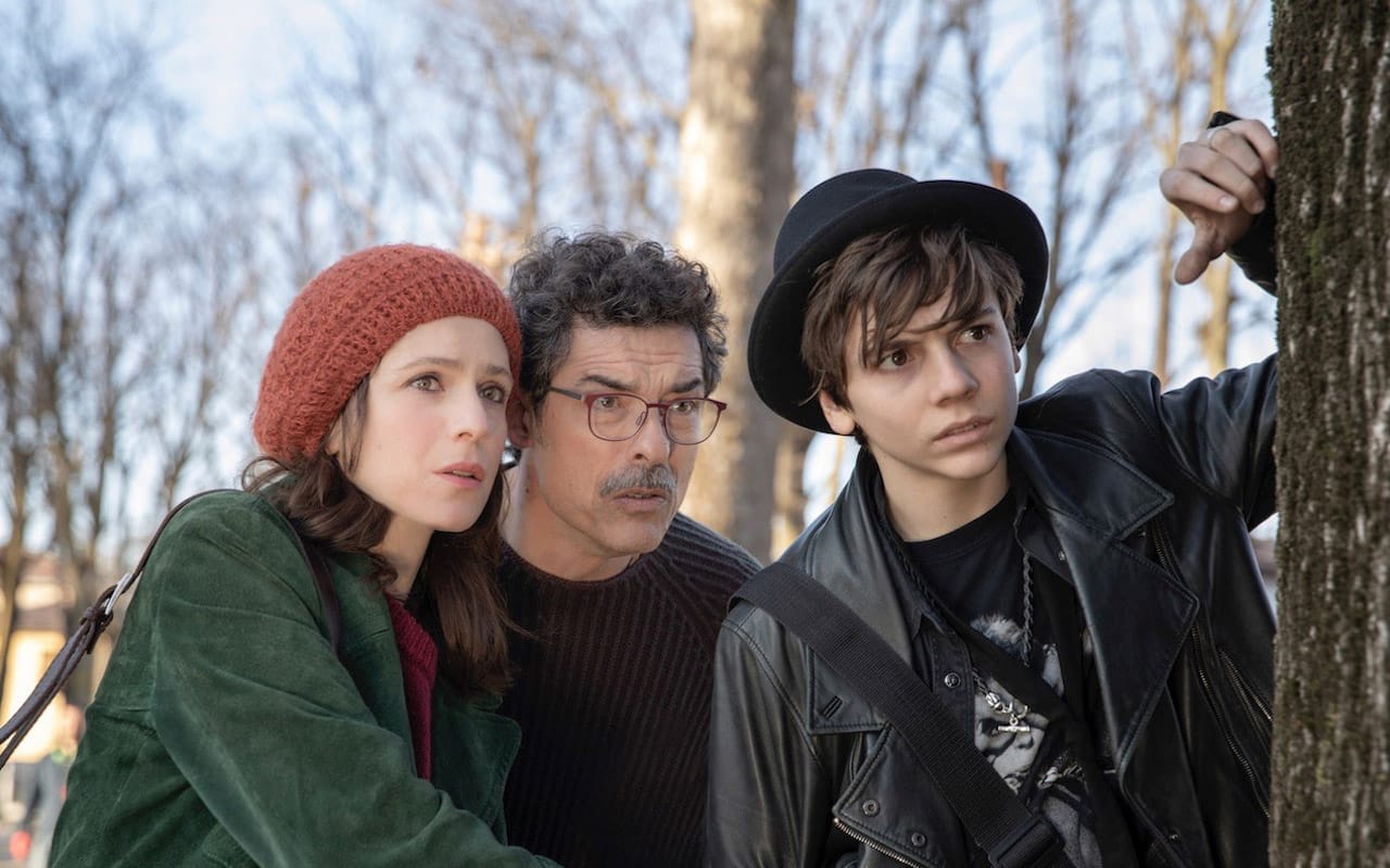 Mio fratello rincorre i dinosauri trama