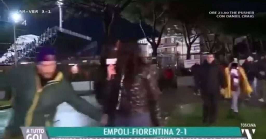 giornalista molestata