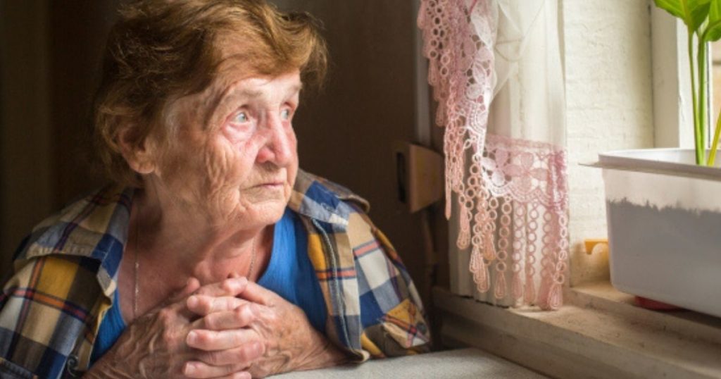 Per chi è solo a Natale: dal 24 al 26 dicembre chiama Telefono Amico