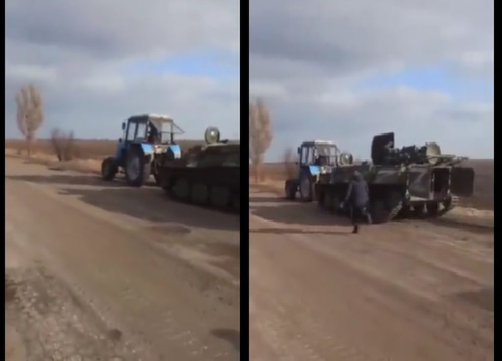 ruba carrarmato russo con trattore video ucraina