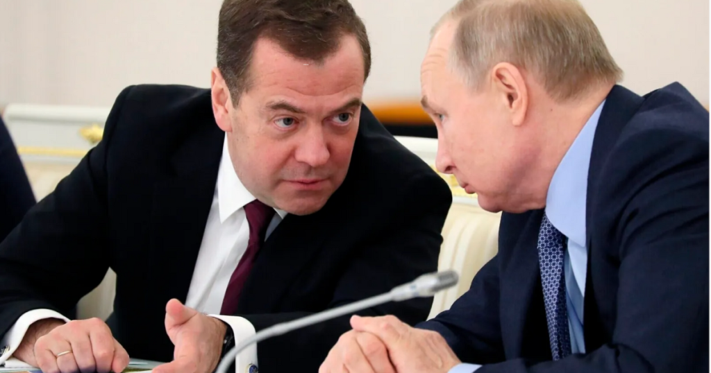 Medvedev minaccia