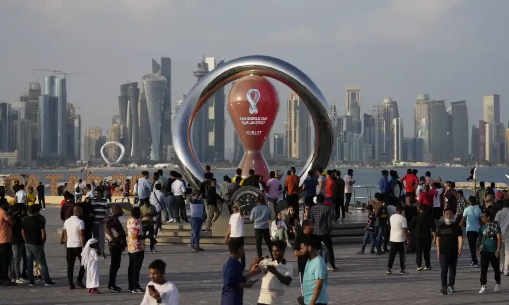 mondiali qatar 2022 tifosi assunti non pagati