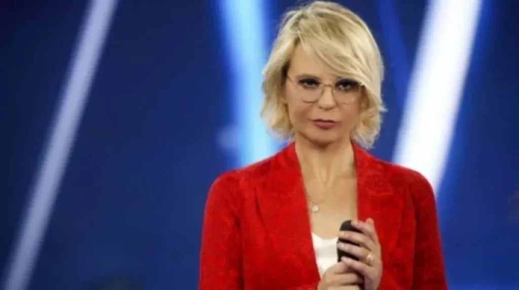 amici 2023 oggi non va in onda perché motivo 1 gennaio canale 5 maria de filippi