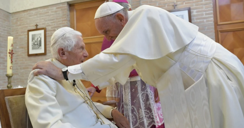 papa francesco ricordo ratzinger