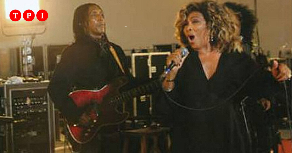 Dramma per Tina Turner: morto il figlio Ronnie. Aveva 62 anni