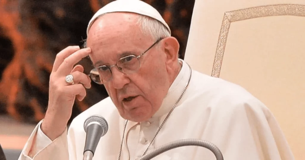 Papa Francesco omelie sono un disastro non siano conferenze prediche