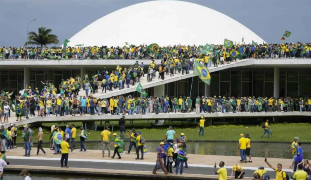 brasile mandati arresto assalto parlamento