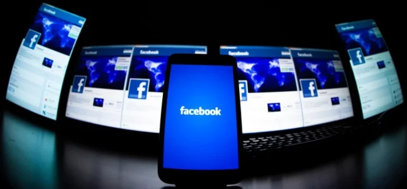 facebook batteria smartphone