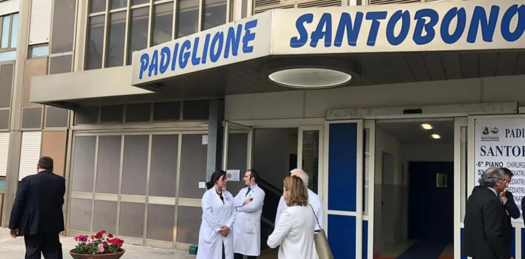 napoli bimba muore santobono indagati medici reparto