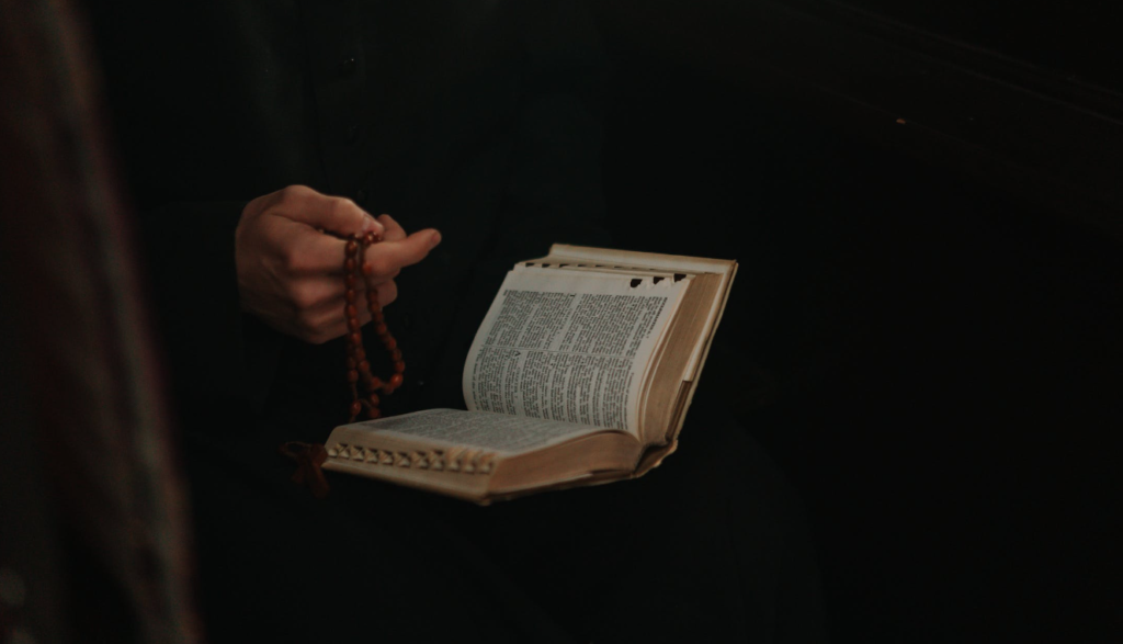 sante babolin prete esorcista padova appropriazione indebita