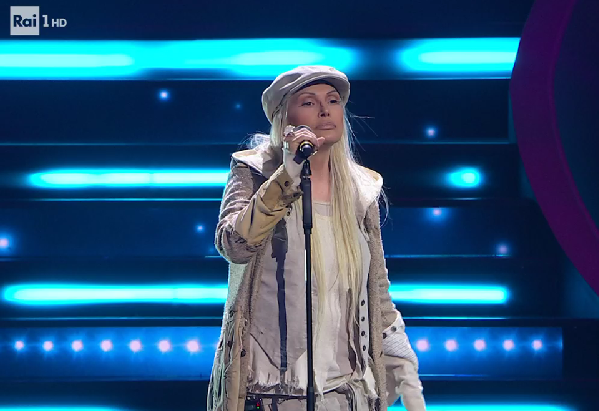 abito anna oxa sanremo 2023