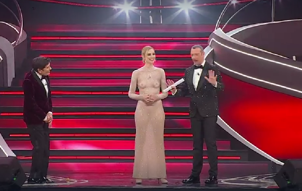 abito chiara ferragni sanremo 2023