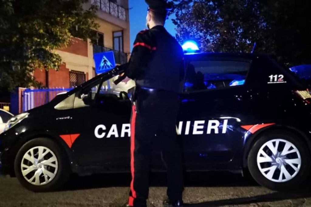 carabinieri furto scuola carate brianza