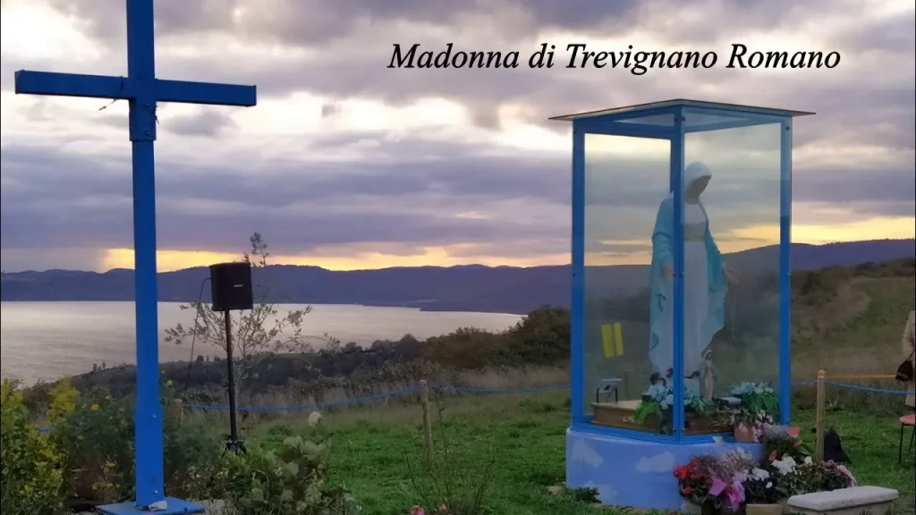 La storia della Madonna che piange a Trevignano centinaia di fedeli paralizzano il paese