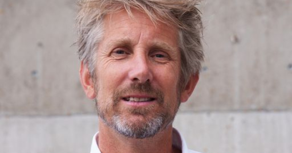 van der sar emorragia cerebrale