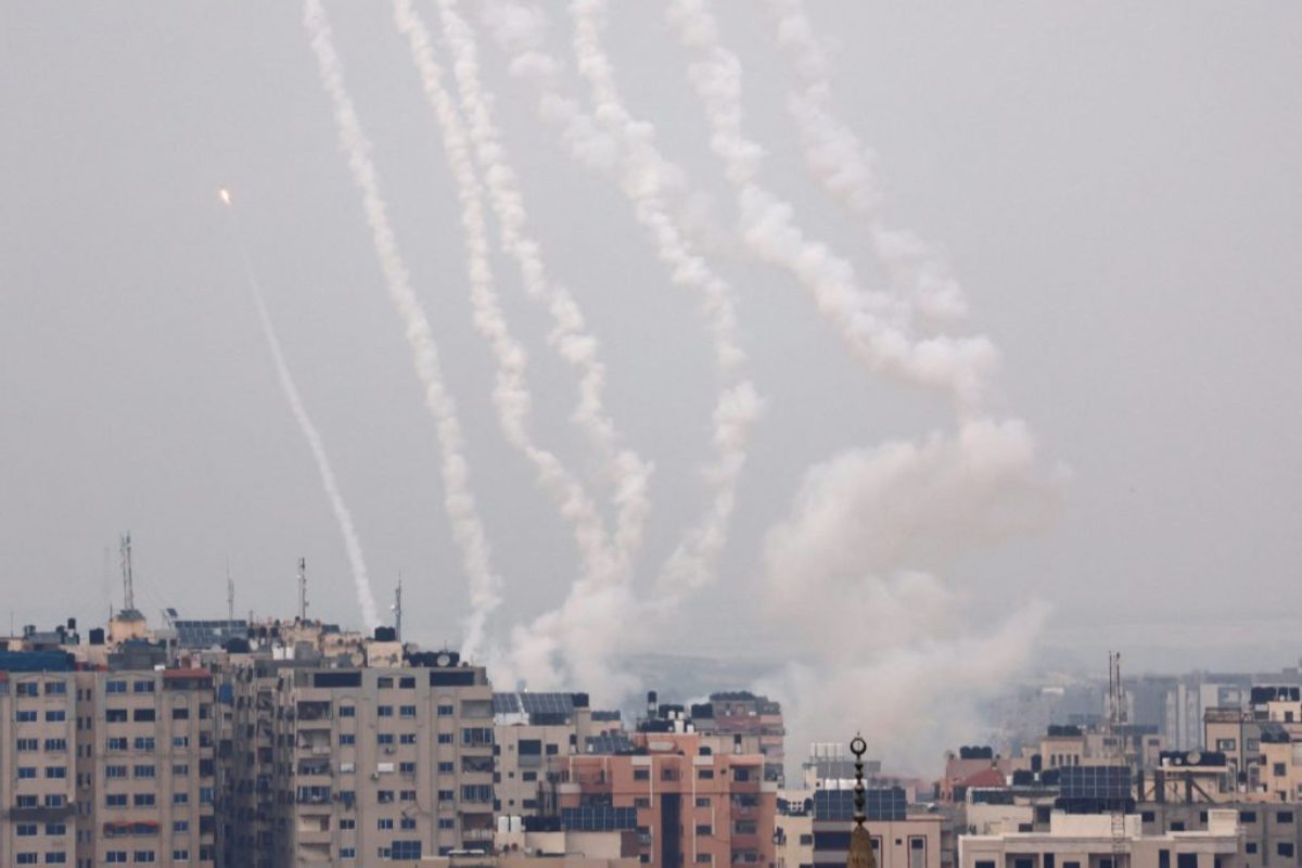 Israele, attacco senza precedenti di Hamas la diretta (Foto e video)