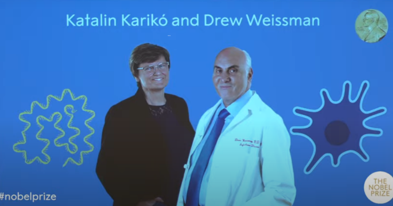 Il Nobel per la Medicina a Karikó e Weissman: “Studi fondamentali per i vaccini mRNA contro il Covid”