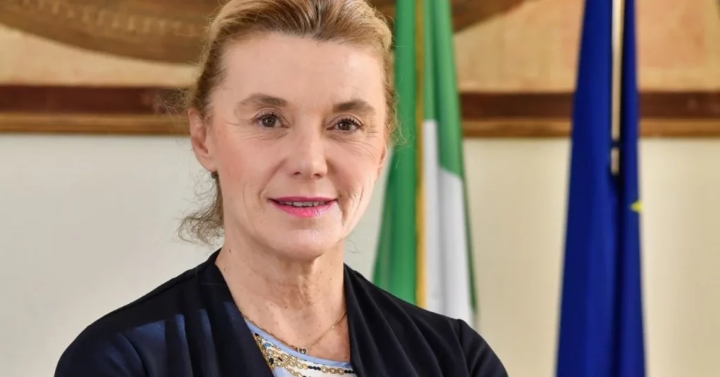 Allarme degli 007 Campagna ibrida russa contro l'Italia, attenzione alle elezioni