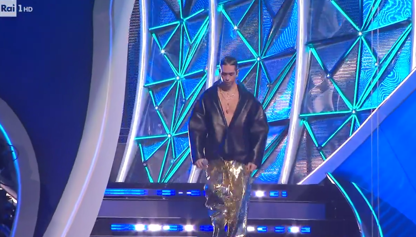 mahmood abito sanremo 2024