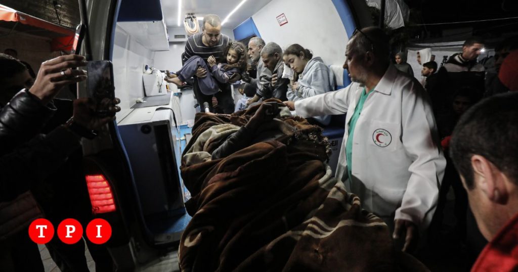 guerra gaza israele hamas bambini feriti ricoverati italia storie