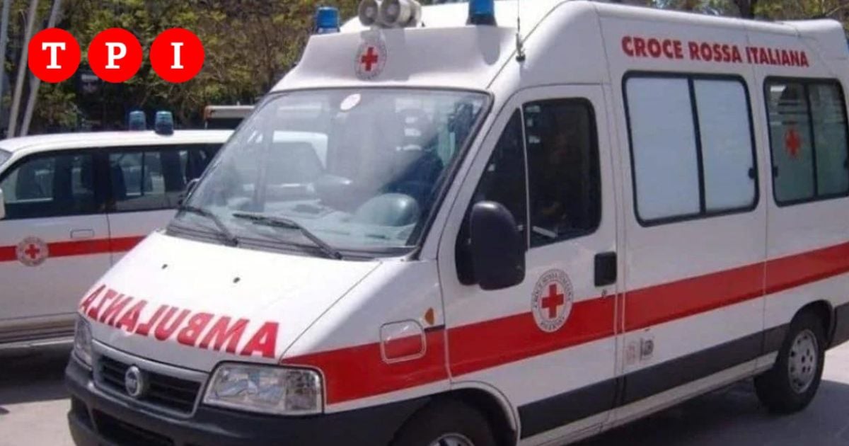 Roma, ragazza precipita da muro del Pincio: portata in codice rosso in ospedale