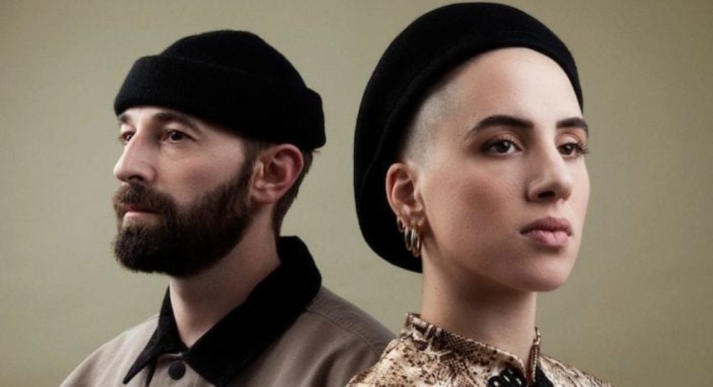 Chi sono i Coma Cose, cantanti in gara al Festival di Sanremo 2025 cantanti matrimonio fidanzati instagram