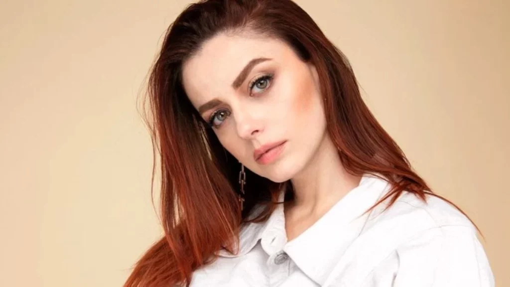 sanremo 2025 abito annalisa stilista look vestito vestiti oggi festival cover