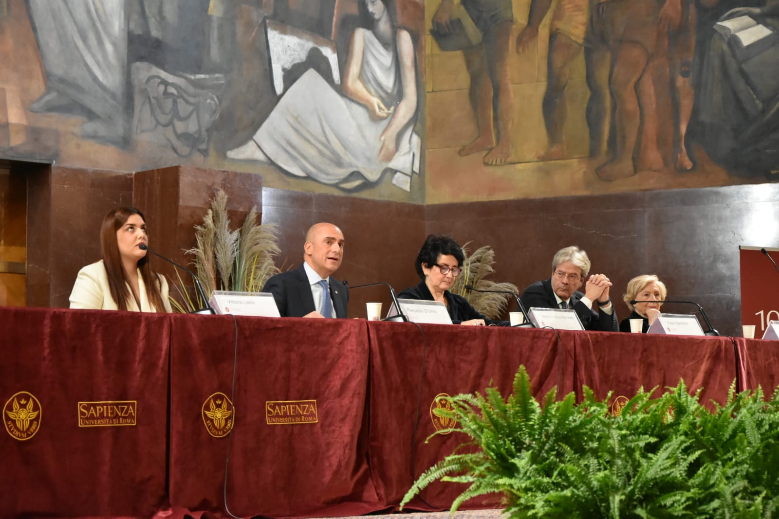 D'Urso (preside Scienze politiche Sapienza di Roma): "La politica non è solo esercizio di potere, ma responsabilità verso la collettività"