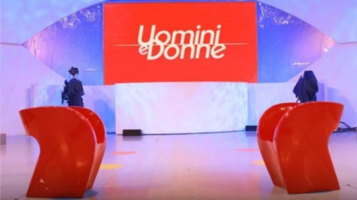 Anticipazioni Uomini e Donne oggi, 22 aprile 2025 | Trono Classico e Over Anticipazioni Uomini e Donne oggi, 22 aprile 2025 | Trono Classico e Over