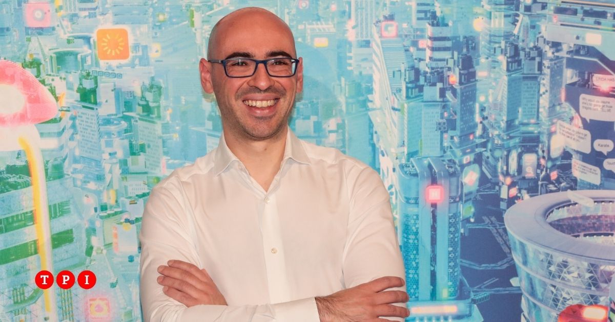 Salvatore Aranzulla contro Google: “Con l’IA si è rotto il patto implicito con gli editori” Salvatore Aranzulla contro Google: “Con l’IA si è rotto il patto implicito con gli editori”