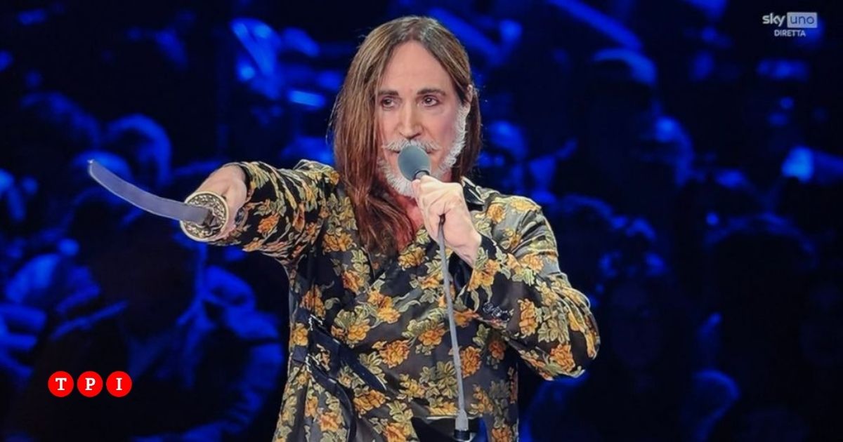 manuel agnelli x factor mi hanno pagato un sacco per essere lo stroo che sono