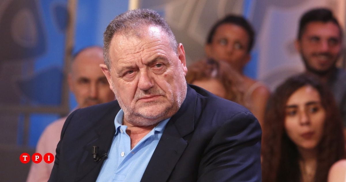 Gianfranco Vissani perde l’ultima stella Michelin: “Non ci sono rimasto male, ho pianto solo per la morte di mia madre” Gianfranco Vissani perde l’ultima stella Michelin: “Non ci sono rimasto male, ho pianto solo per la morte di mia madre”