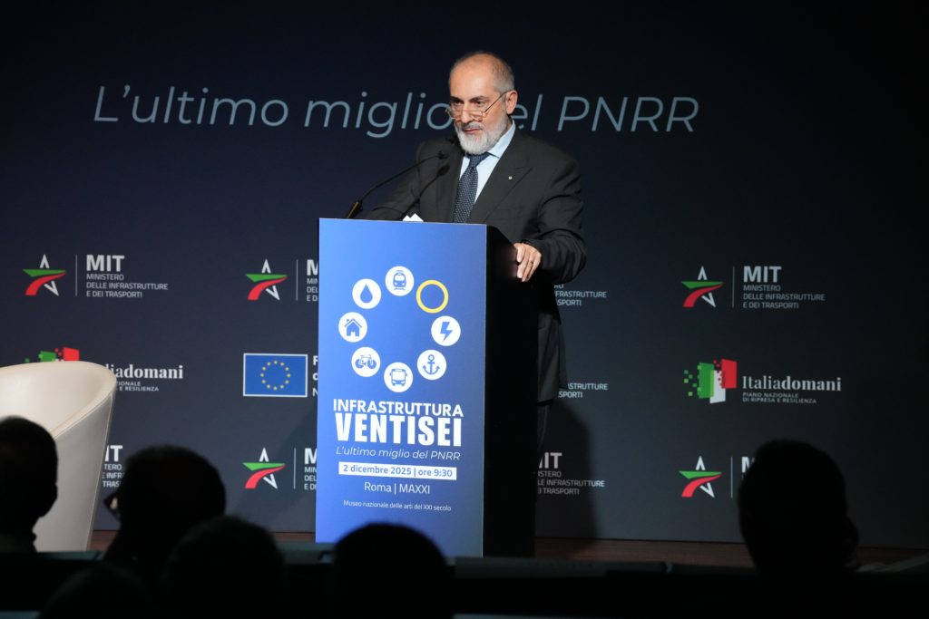 fs l8217ad donnarumma nei prossimi cinque anni la rete alta velocit224 crescer224 del 50 da Tpi.it fs l8217ad donnarumma nei prossimi cinque anni la rete alta velocit224 crescer224 del 50