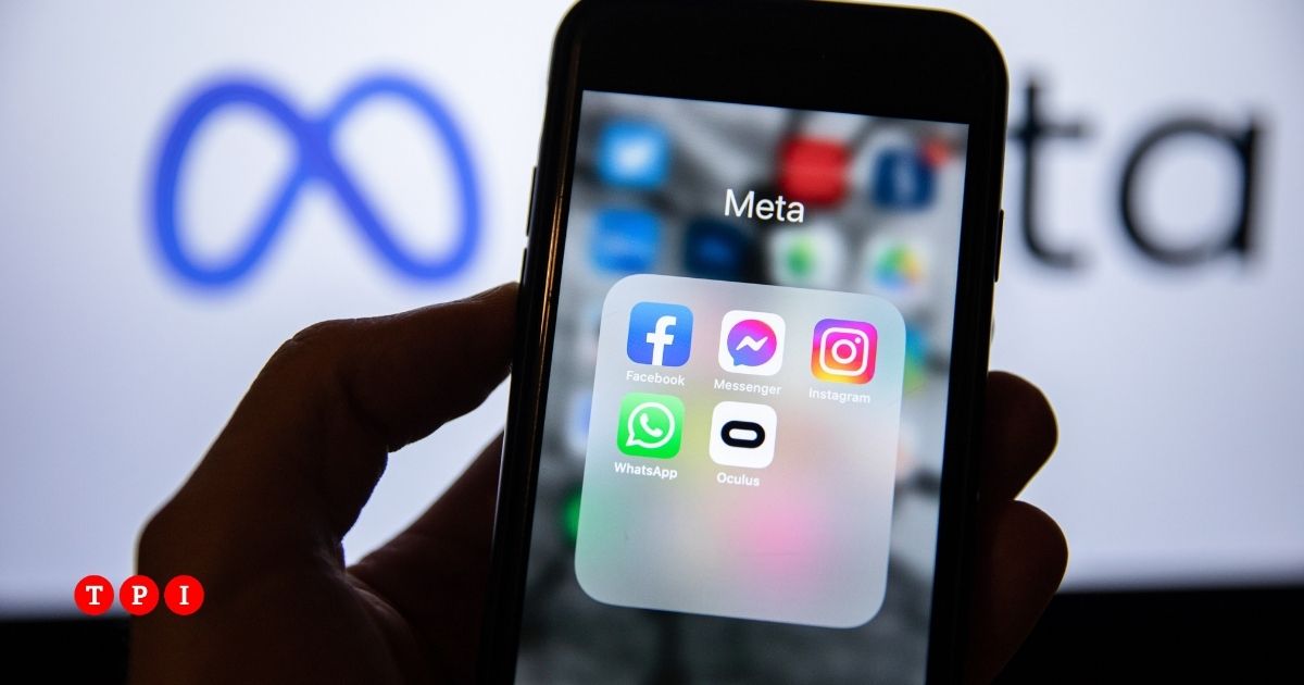 L’Australia è il primo paese al mondo a vietare i social agli under 16: “Il benessere dei giovani è stato distrutto dal peggio dei social”