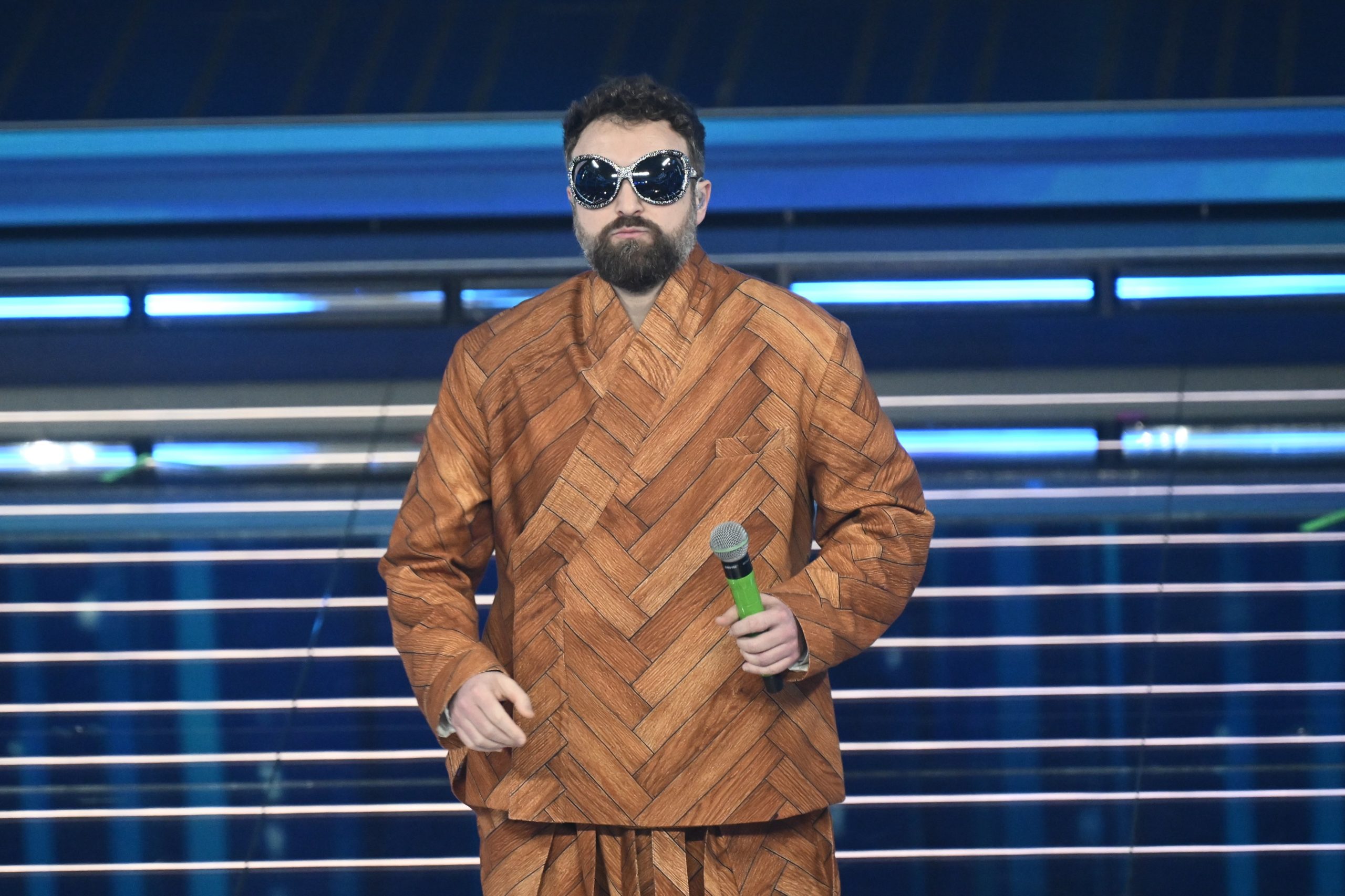 Dargen D'Amico al Festival di Sanremo 2026 (Credit: AGF)
