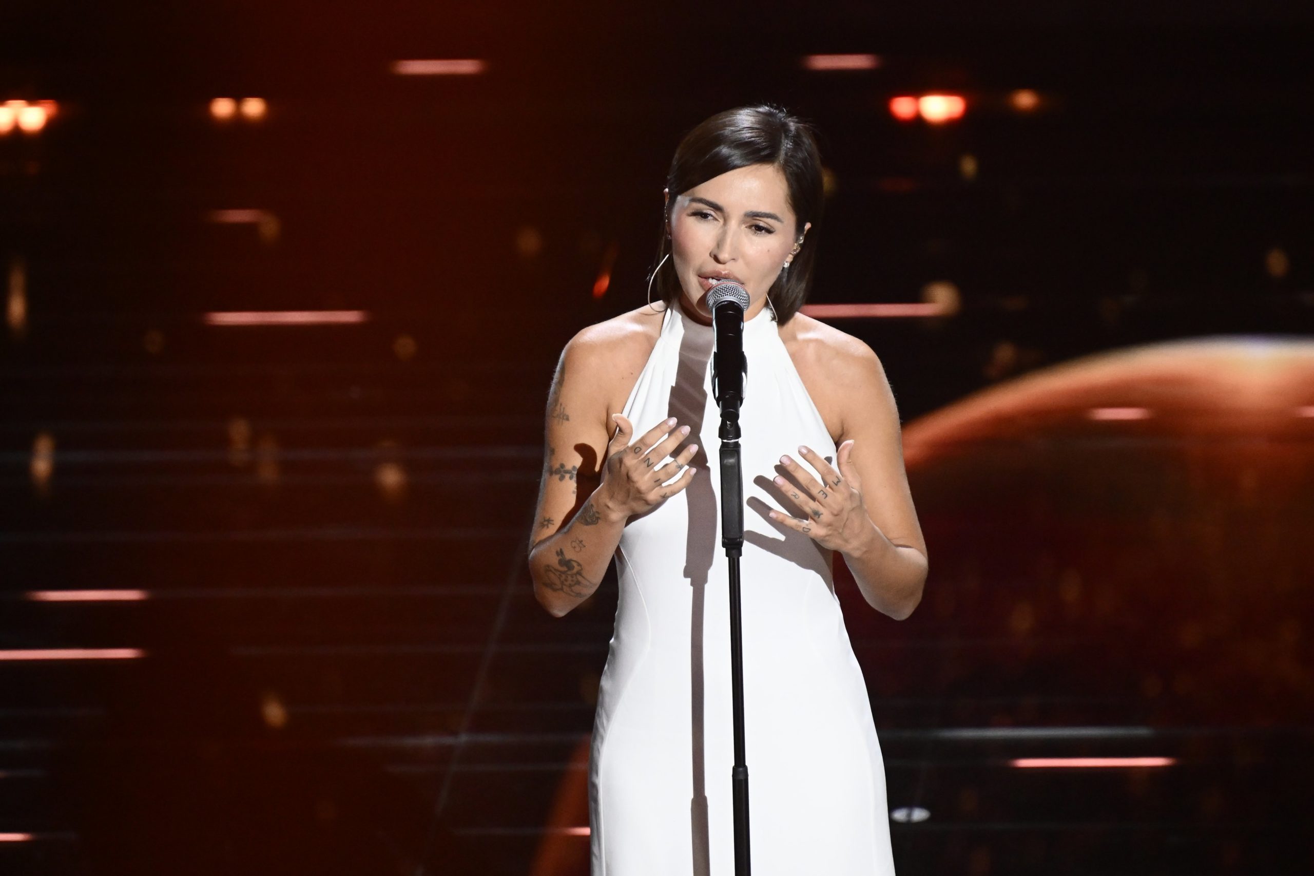 Serena Brancale durante la prima serata del Festival di Sanremo 2026 (Credit: AGF)